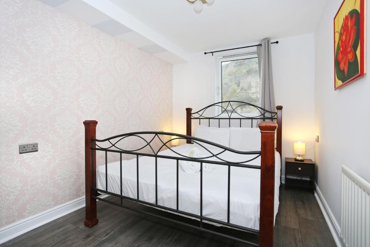 Altido 2Br Apartment With Free Parking, Near The Royal Mile Edimburgo Exterior foto