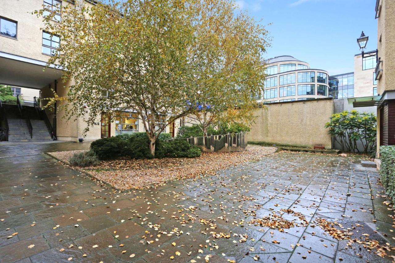 Altido 2Br Apartment With Free Parking, Near The Royal Mile Edimburgo Exterior foto